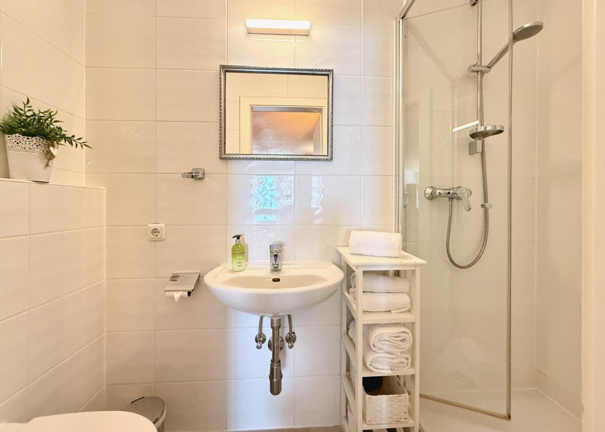 Belle Kitz Pure Im Zentrum By Belle Stay คิทซ์บือห์ ภายนอก รูปภาพ