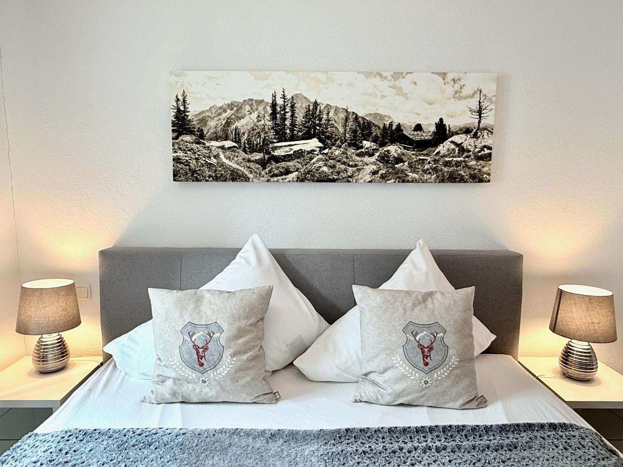 Belle Kitz Pure Im Zentrum By Belle Stay คิทซ์บือห์ ภายนอก รูปภาพ